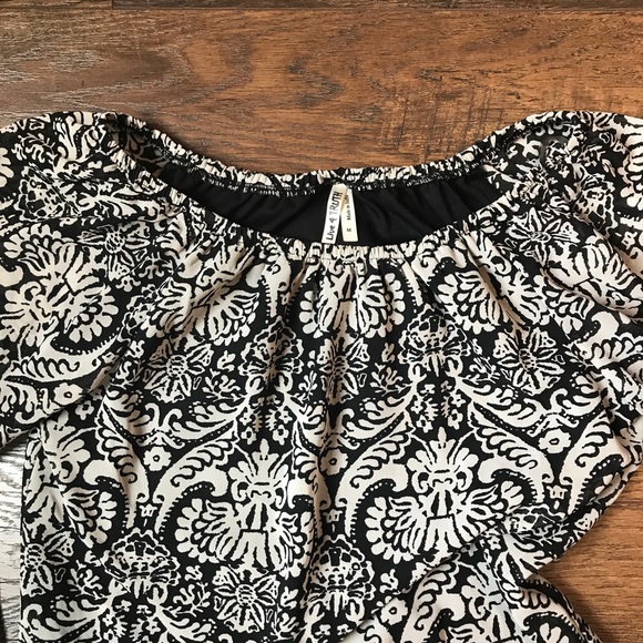 Off The Shoulder Mini Dress - Picture 3 of 3